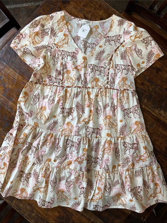Umgee Dresses & Skirts - Umgee Printed Tiger dress in Cream, Brown, Pink